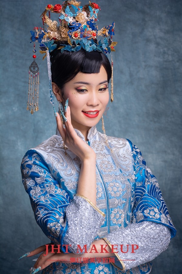 新娘秀禾造型
