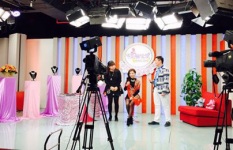 美丽学堂录制完毕、春节上线、敬请期待
