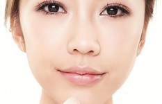 怎么化淡妆生活妆 9大正确工艺流程独家揭秘