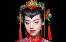 对化妆品过敏该怎么处理？