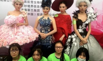 集红堂彩妆在第18届江苏省化妆美甲大赛获得7金10银的好成绩。同时获得团体金牌