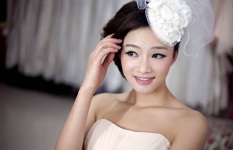学化妆优先选什么化妆学校？