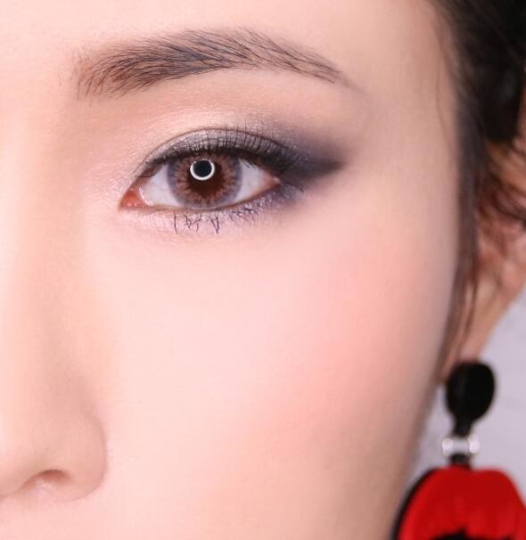 女生怎么从眼妆方面打造完美气质