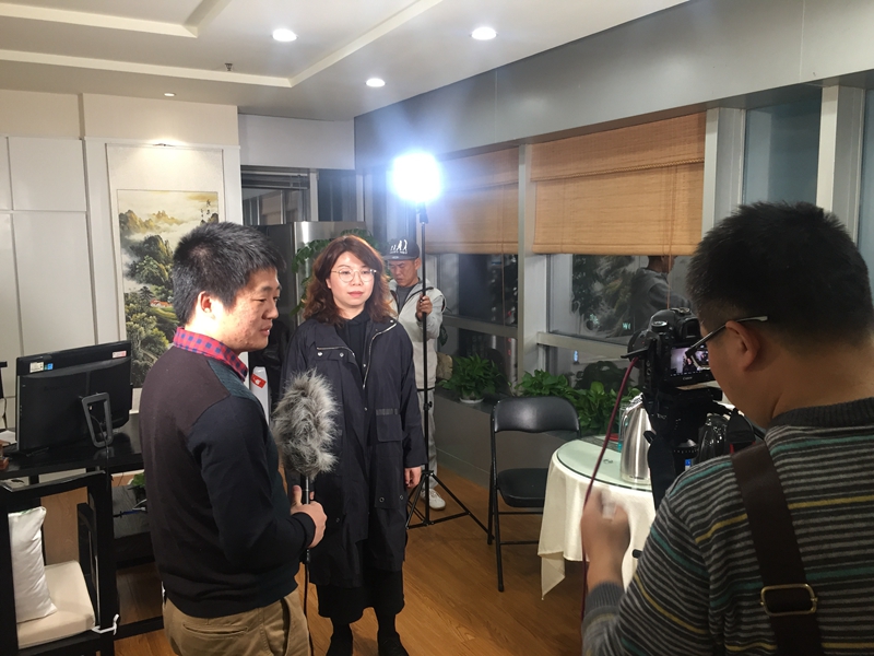 南京电视台、南京人社局-高技能人才实训基地专题片在我校拍摄
