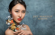集红堂彩妆造型欣赏-优雅封面女郎造型